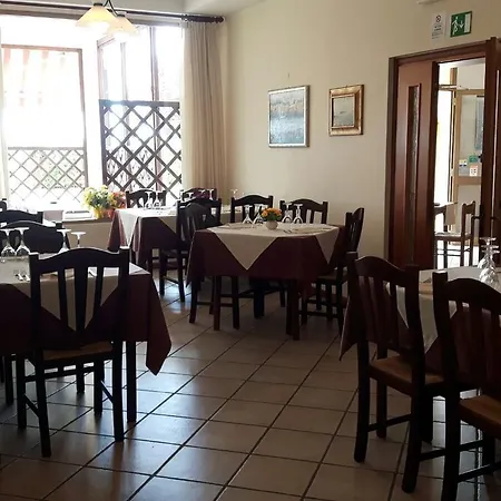 Terzo Bacino 住宿加早餐酒店 圣米凯莱亚尔塔利亚门托